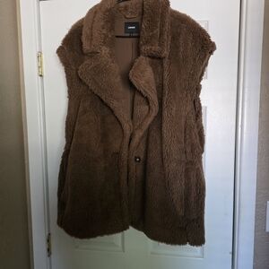 Express Women's Brown Teddy Faux-Fur Vest